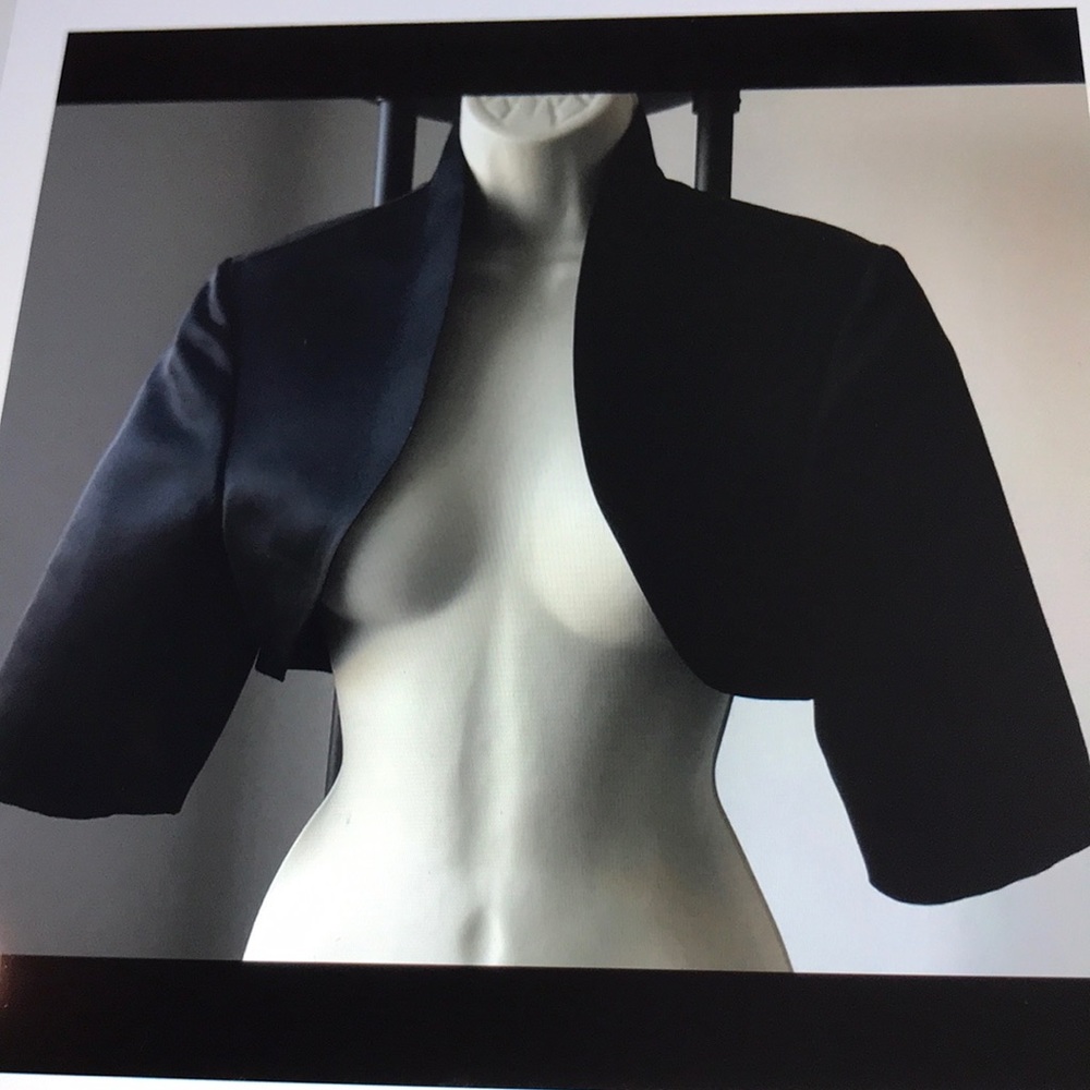 New Bella formal crop jacket black